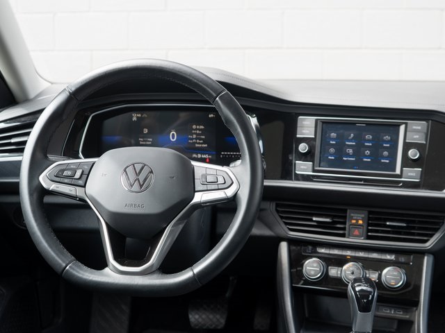 2023 Volkswagen Jetta 1.5T SE photo 22