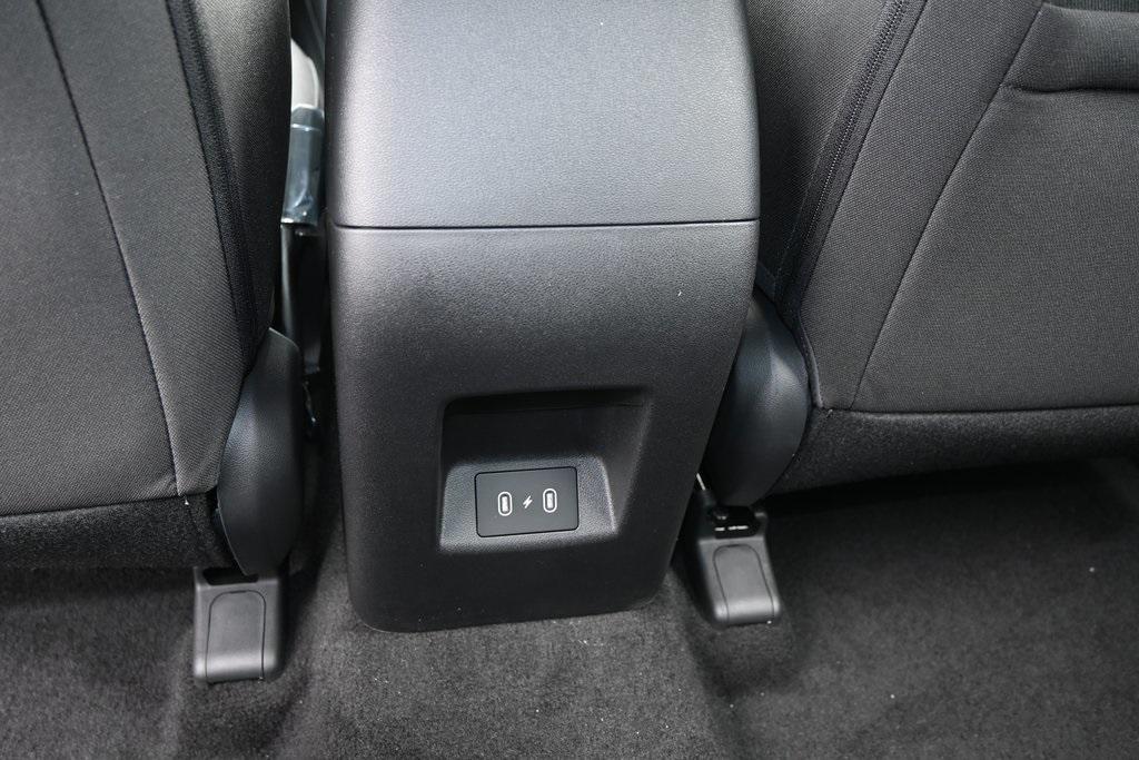 2025 Hyundai Tucson SE photo 11