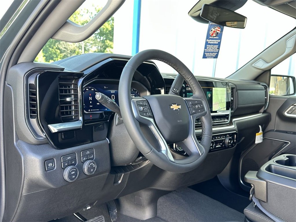 2026 Chevrolet Silverado 1500 LT photo 10