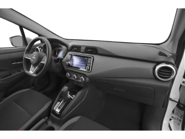 2025 Nissan Versa SV photo 14