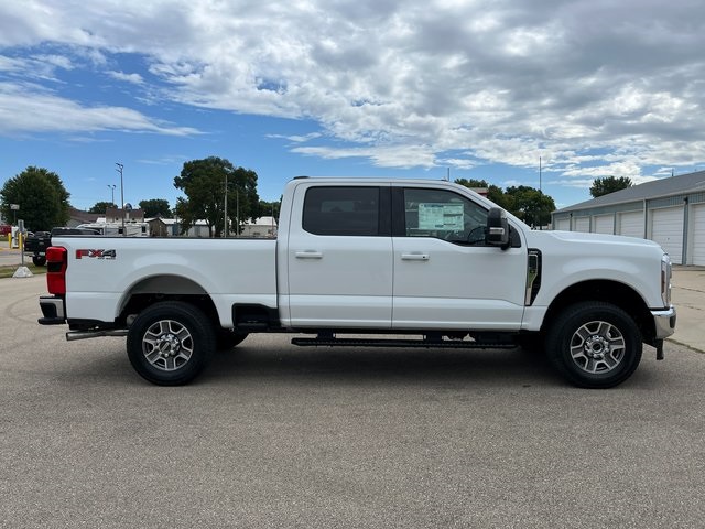 2026 Ford F-250 Lariat photo 5