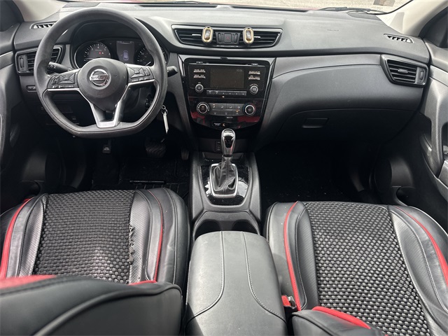 2017 Nissan Rogue Sport S photo 15