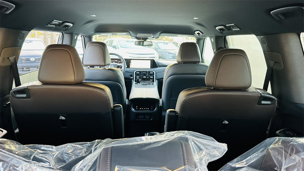 2026 Nissan Armada SL photo 30