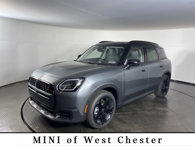 2025 MINI Countryman S's photo