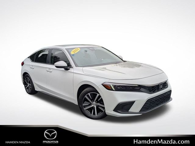 2024 Honda Civic Hatchback LX's photo