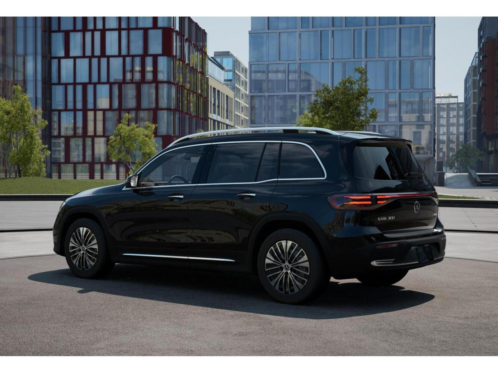 2025 Mercedes Benz EQB 300 4MATIC photo 28