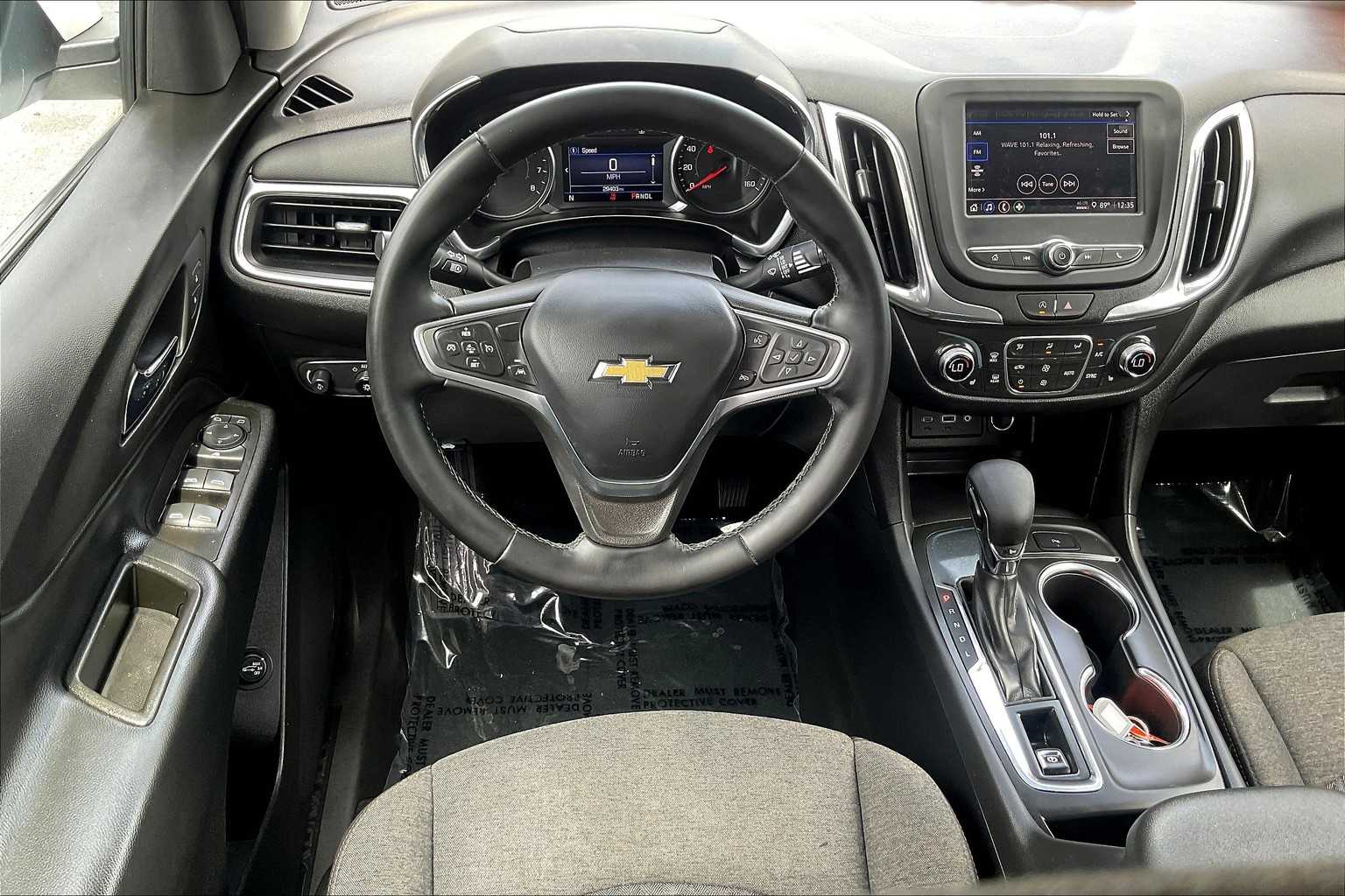 2023 Chevrolet Equinox LT photo 4