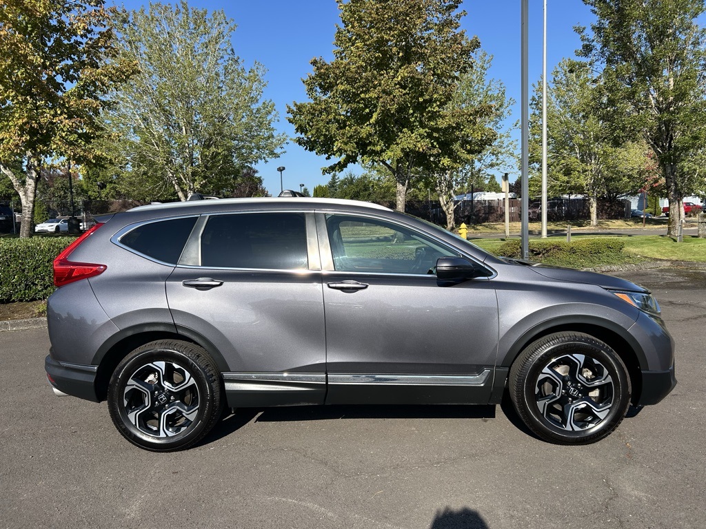 2018 Honda CR-V Touring photo 4