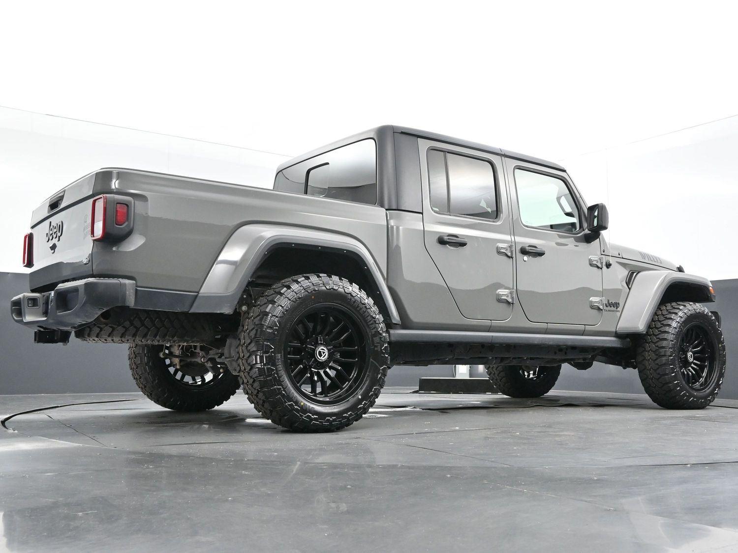 2021 Jeep Gladiator Willys photo 38