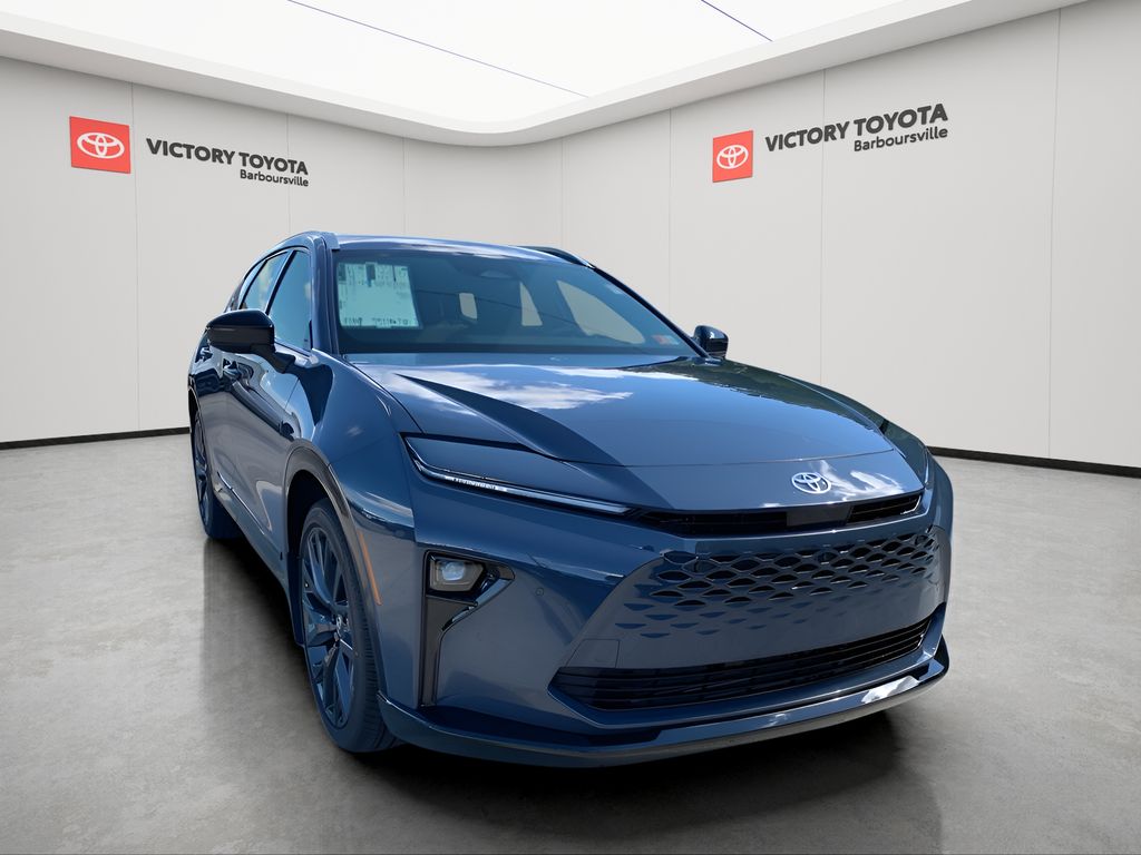 2025 Toyota Crown Signia Limited's photo