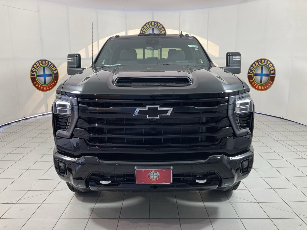 2026 Chevrolet Silverado 3500HD High Country photo 18