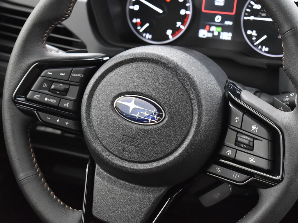 2025 Subaru Forester Touring photo 15