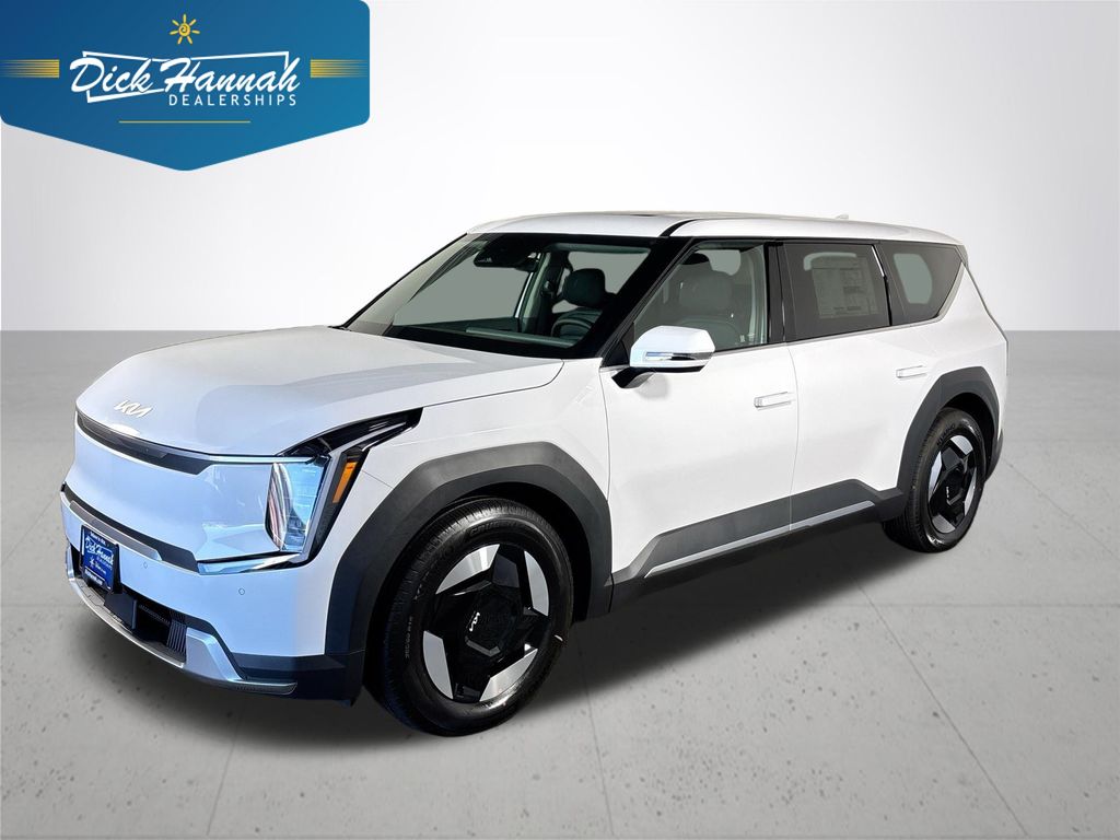 2026 Kia EV9 Light L/R's photo