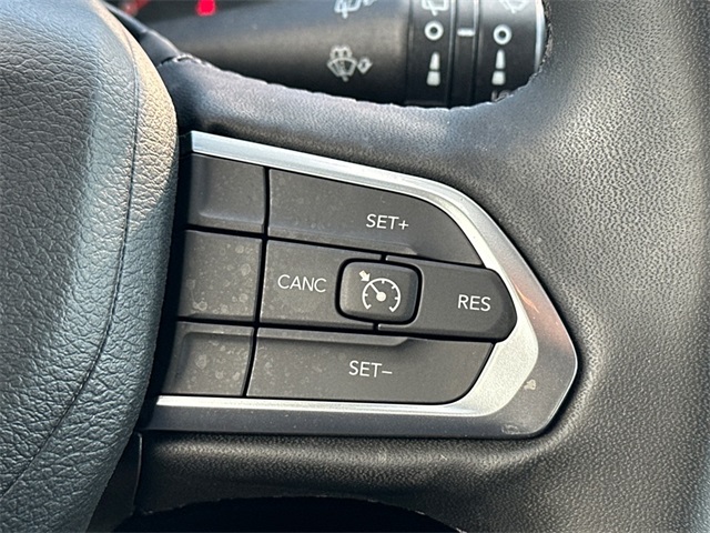 2023 Jeep Compass Latitude photo 18