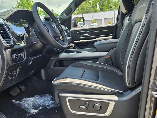 2026 Ram 1500 Laramie photo 3