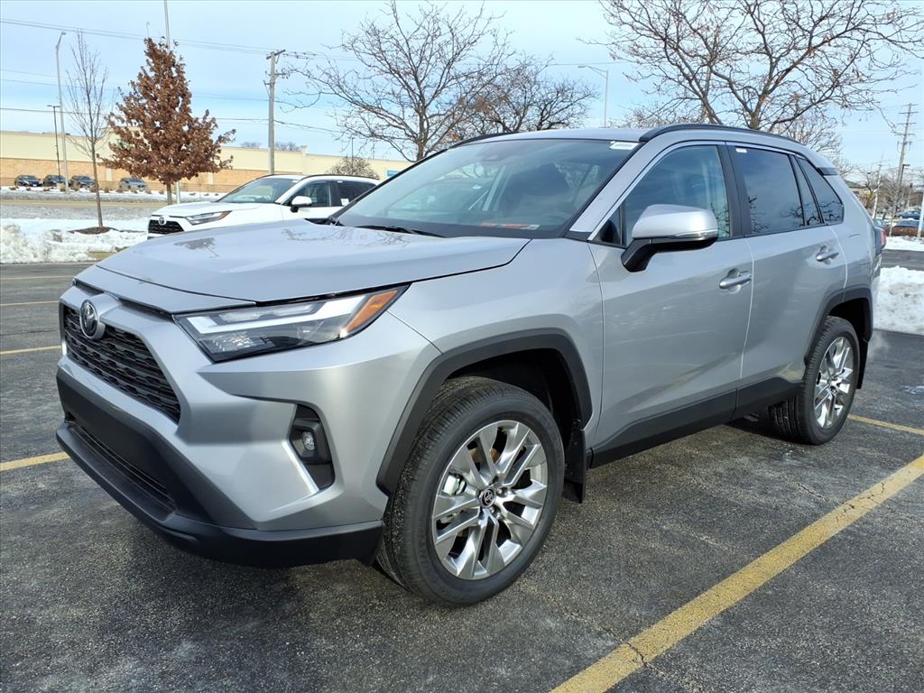 2025 Toyota RAV4 XLE Premium's photo