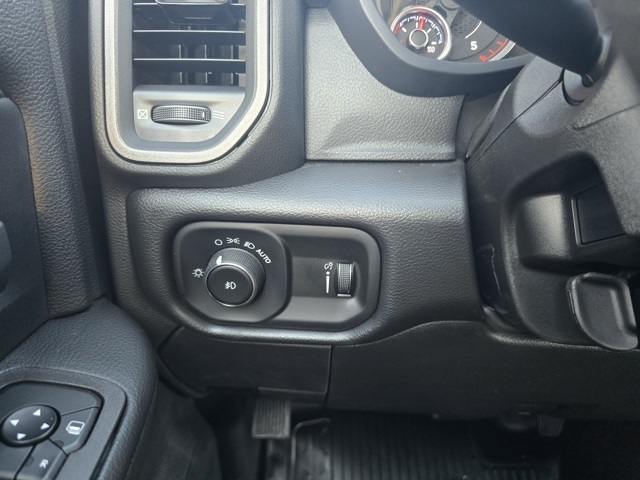 2026 Ram 3500 Tradesman photo 9