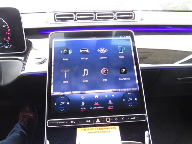 2024 Mercedes Benz S 580 4MATIC photo 14
