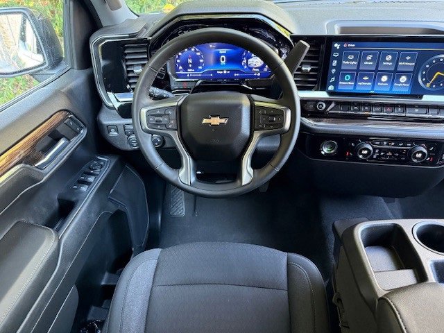 2023 Chevrolet Silverado 1500 LT photo 21