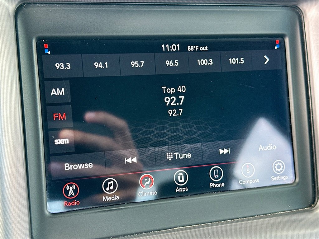 2021 Dodge Charger SXT photo 14