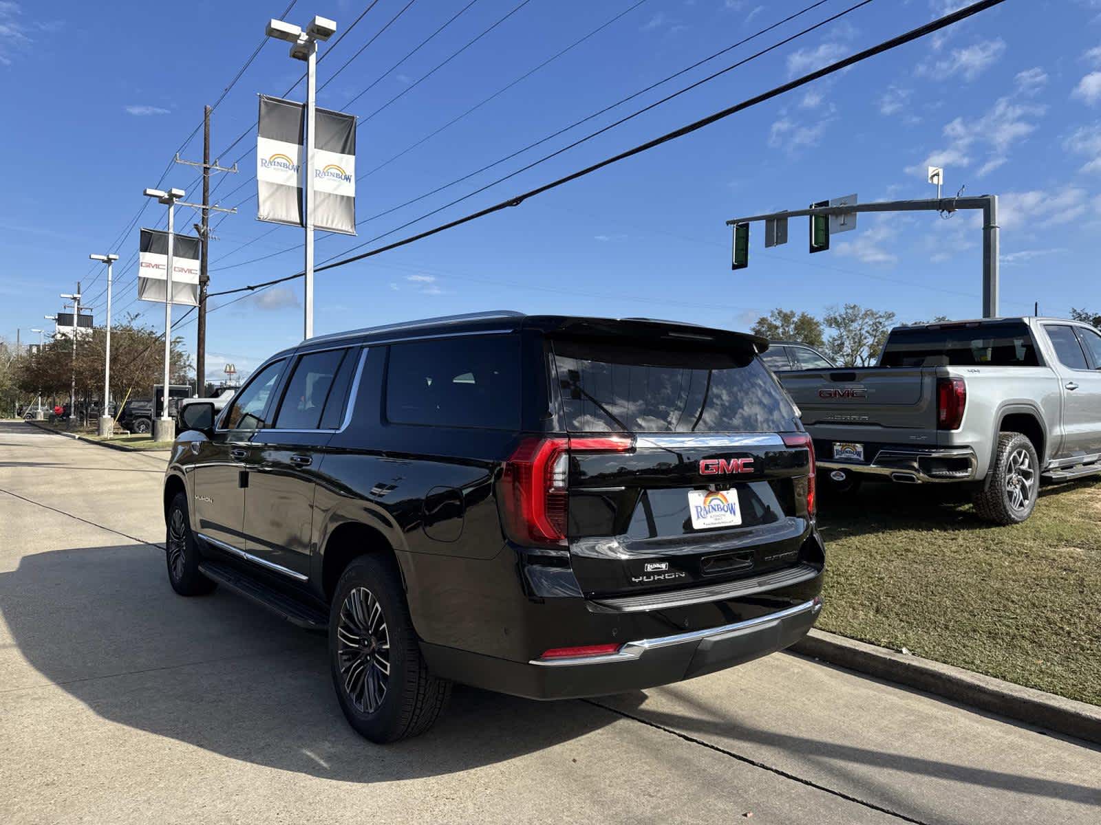 2026 Gmc Yukon XL photo 3