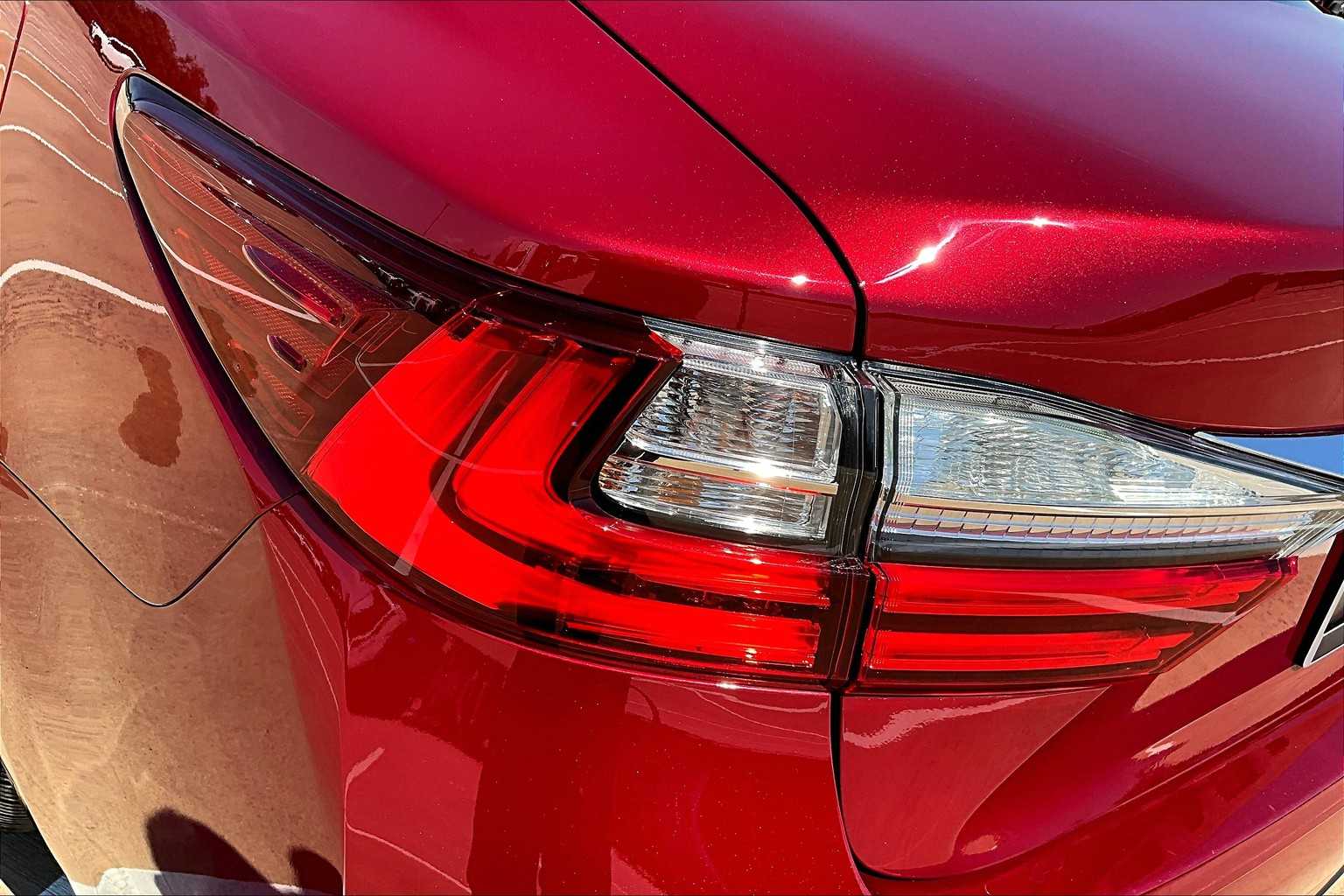 2017 Lexus ES 350 photo 26