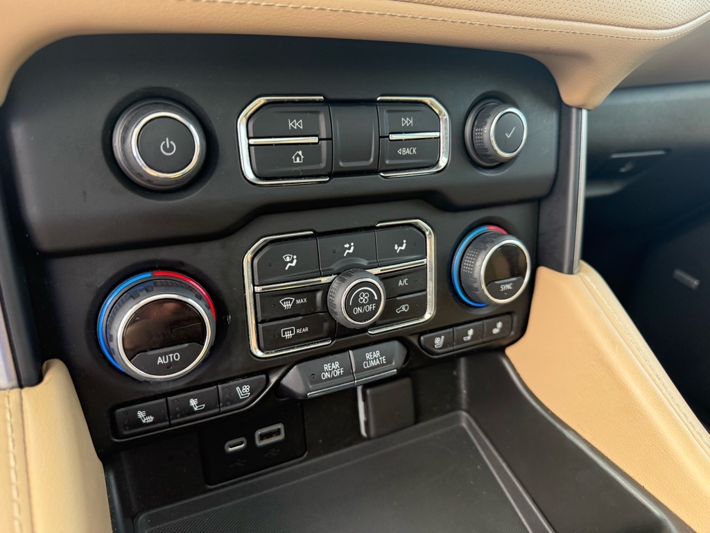 2022 Chevrolet Tahoe Premier photo 27