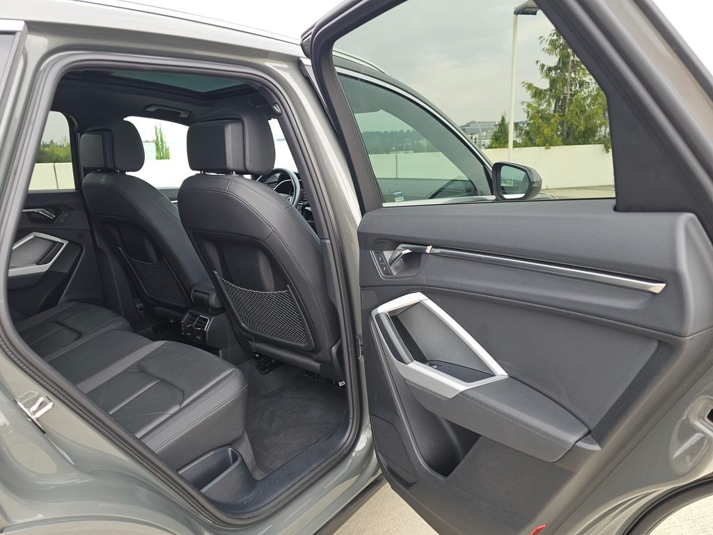 2023 Audi Q3 Premium S line photo 12