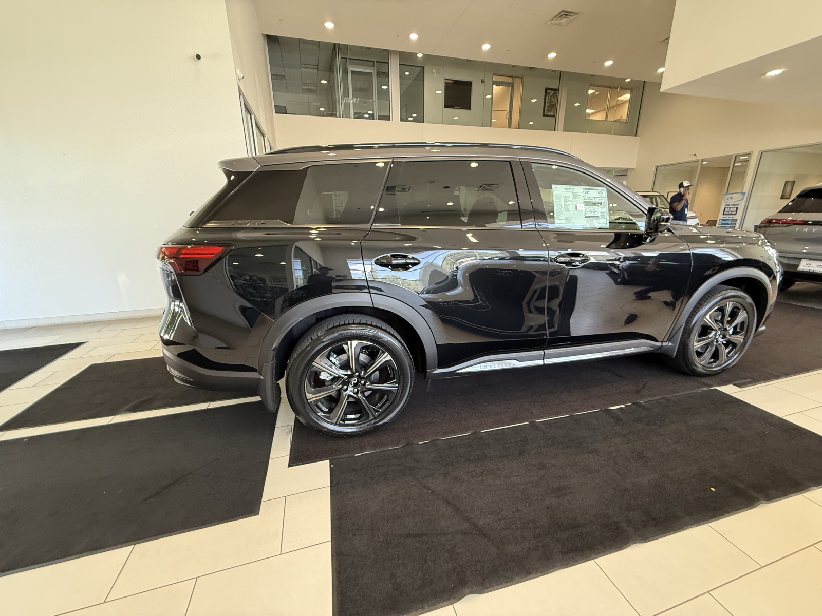 2026 Infiniti QX60 Autograph photo 8