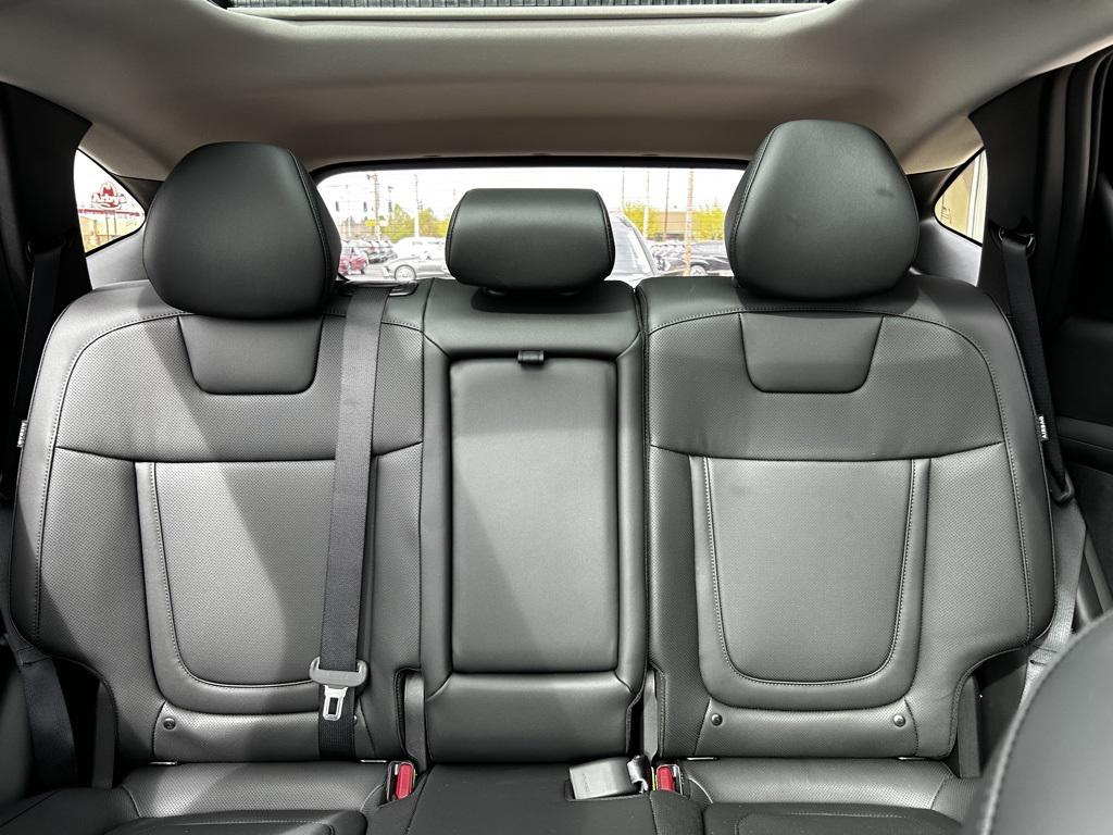 2025 Hyundai Tucson Hybrid SEL Convenience photo 21