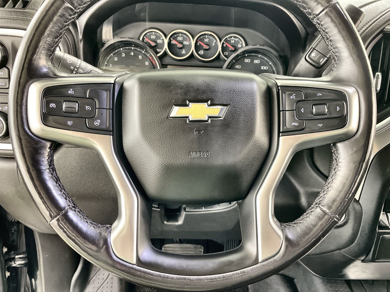 2021 Chevrolet Silverado 1500 LT photo 52