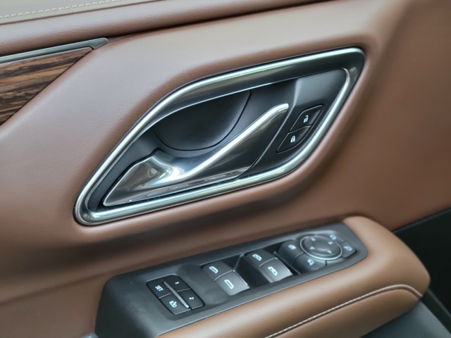 2021 Chevrolet Suburban High Country photo 29