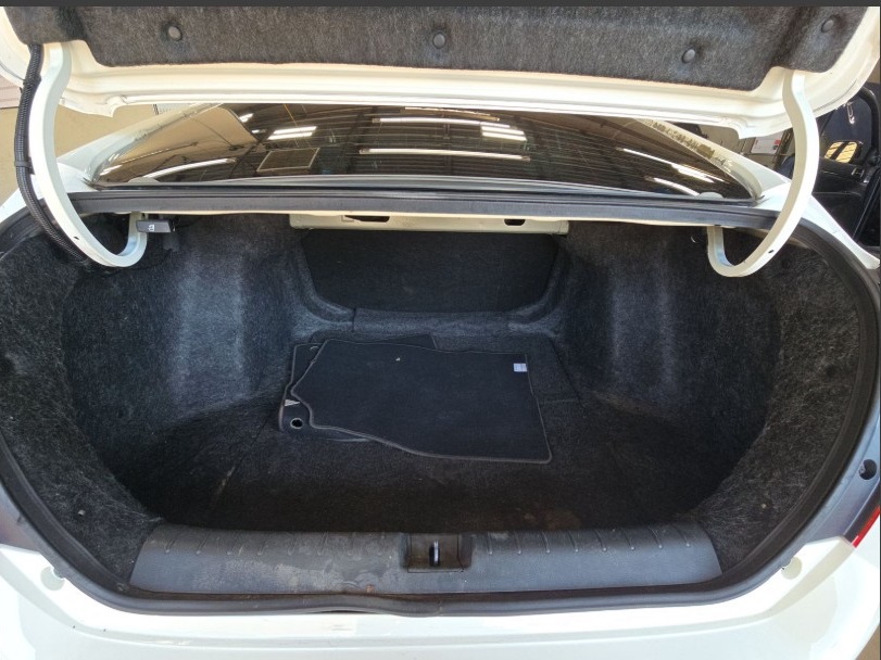 2017 Honda Civic LX photo 10