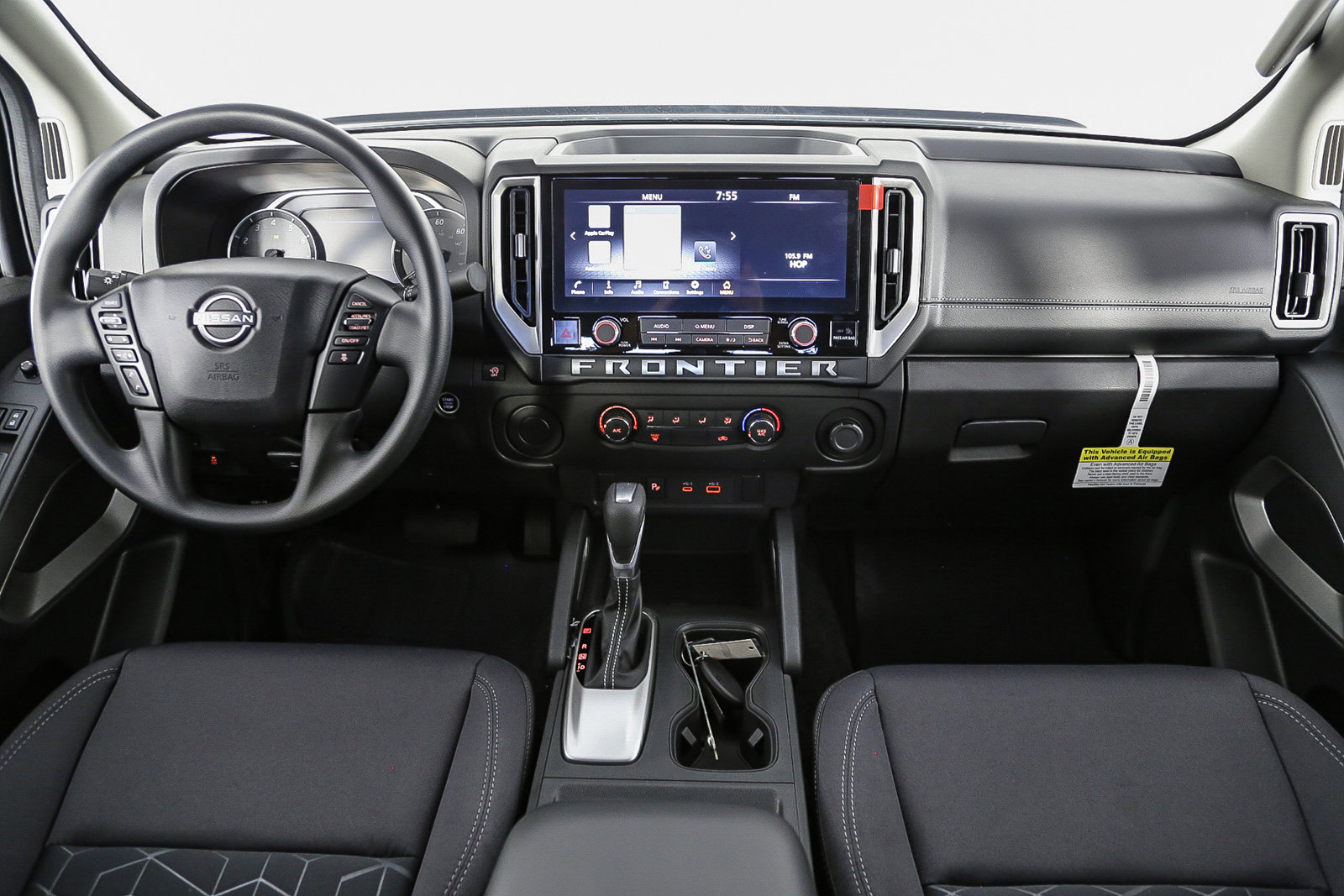 2025 Nissan Frontier Crew Cab SV photo 25