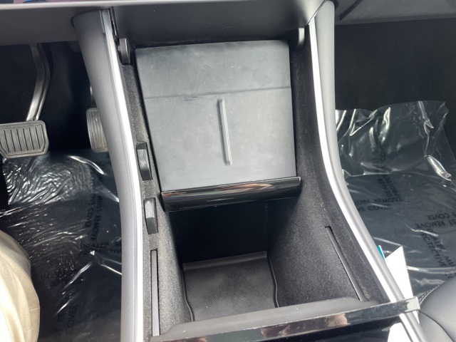 2021 Tesla Model Y Long Range photo 17