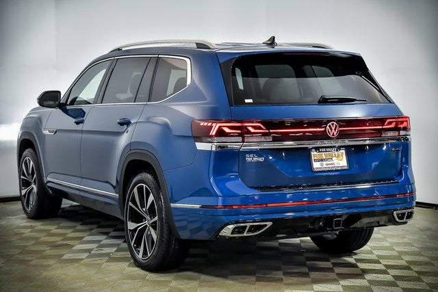 2025 Volkswagen Atlas SEL Premium R-Line photo 3