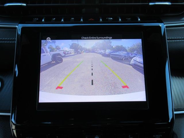 2023 Jeep Grand Cherokee Altitude photo 22