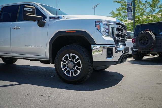 2022 Gmc Sierra HD SLE photo 3