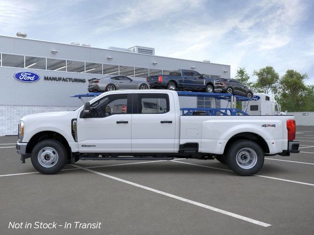 2026 Ford F-350 photo 2