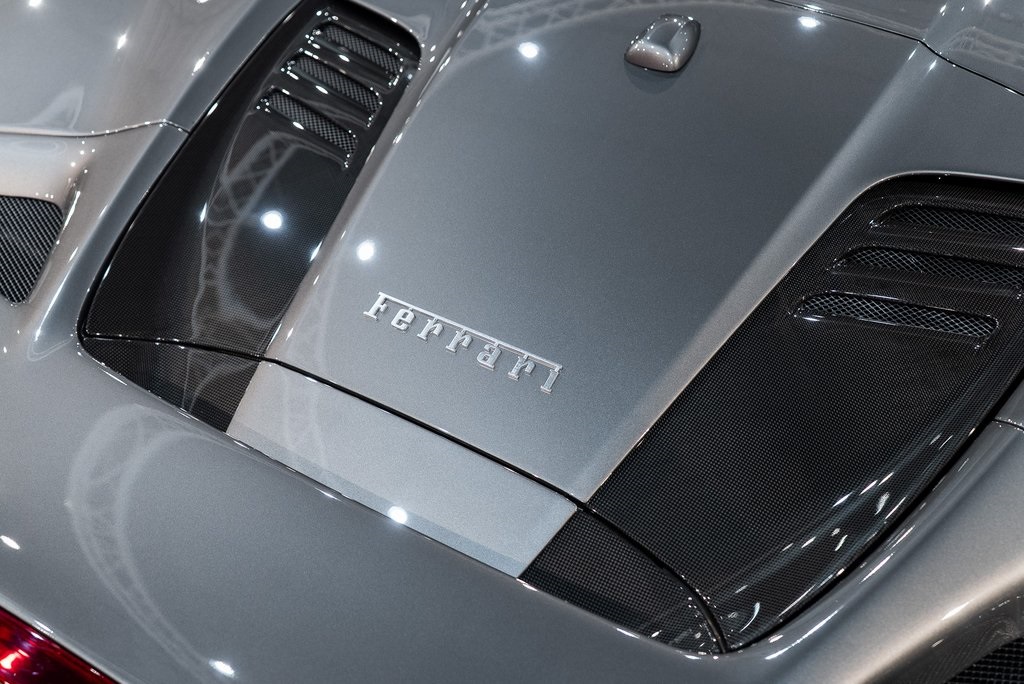 2022 Ferrari F8 Spider Base photo 20