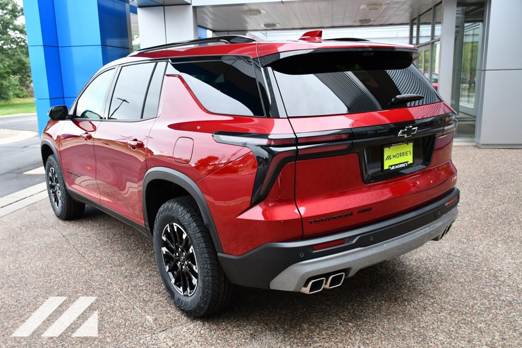 2026 Chevrolet Traverse Z71 photo 5