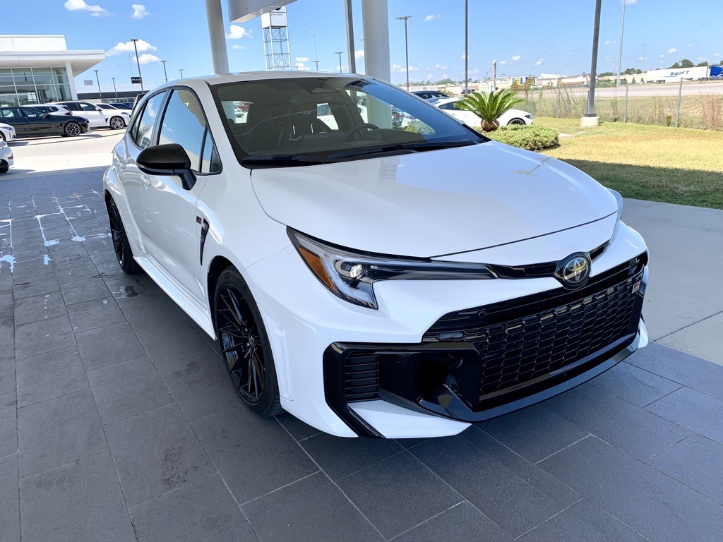 2025 Toyota Corolla GR Premium photo 3