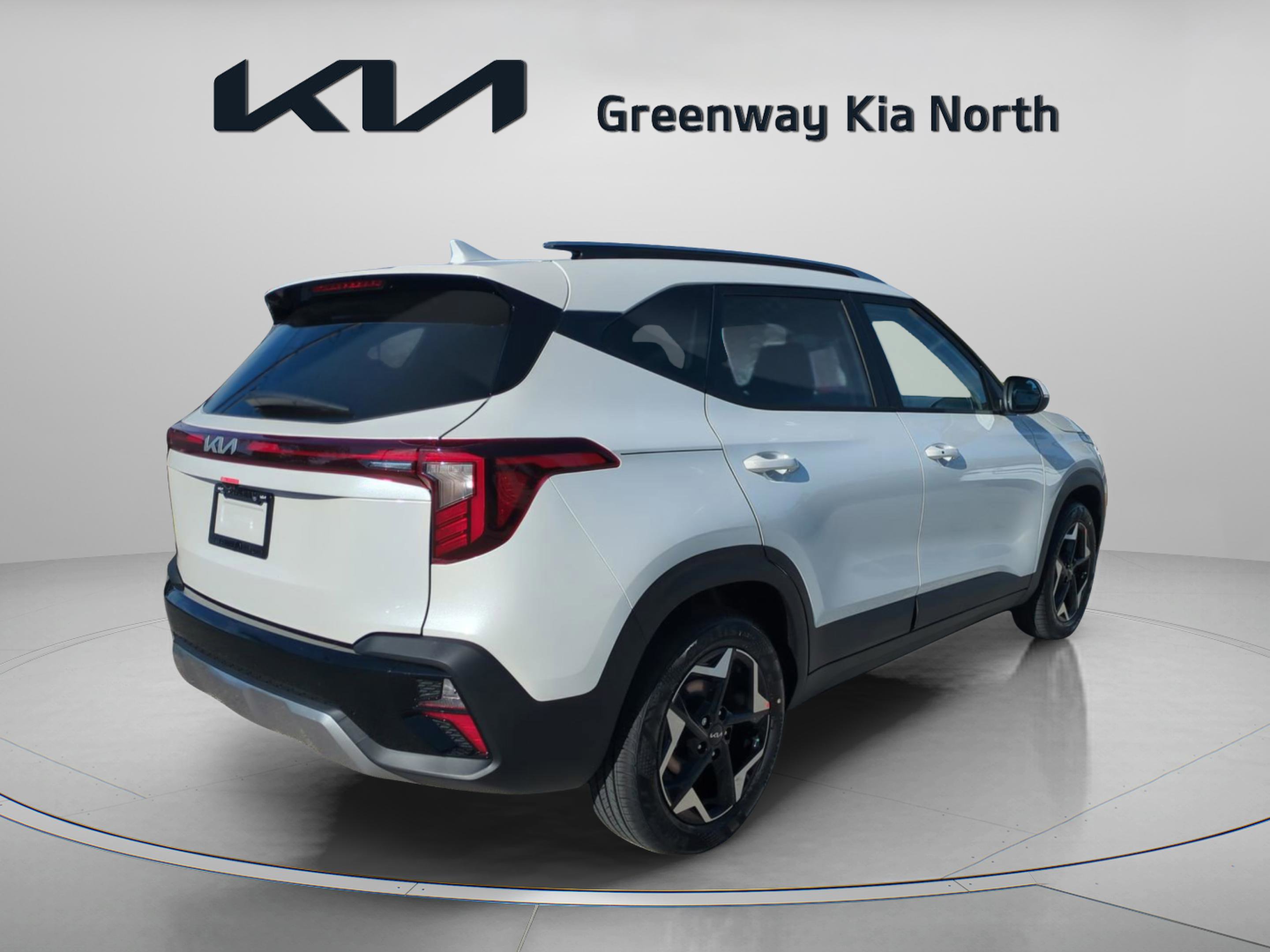 2026 Kia Seltos S photo 7