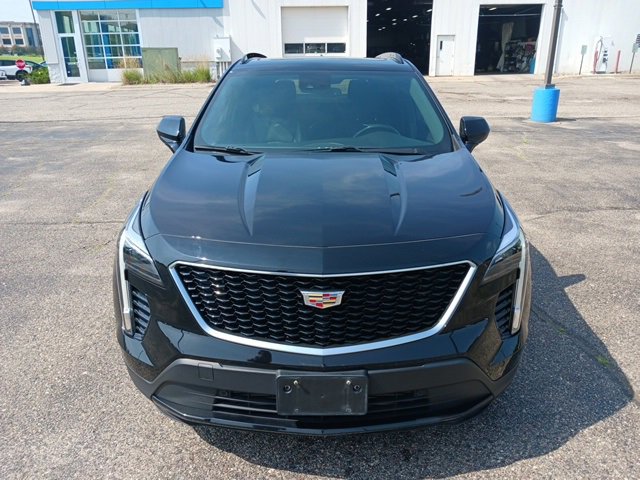 2019 Cadillac XT4 Sport photo 3