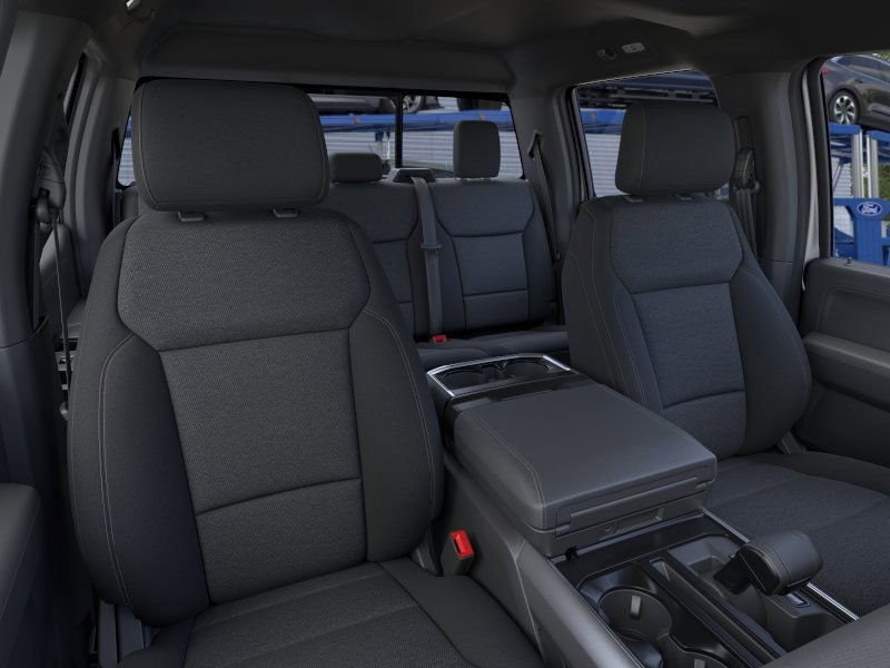 2025 Ford F-150 XLT photo 10