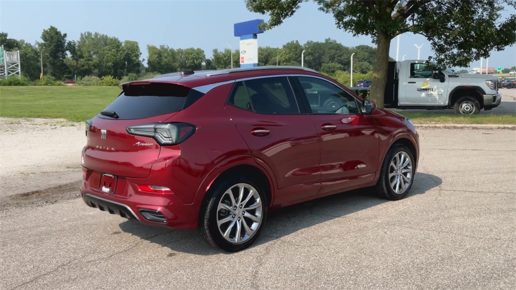 2024 Buick Encore GX Avenir photo 6