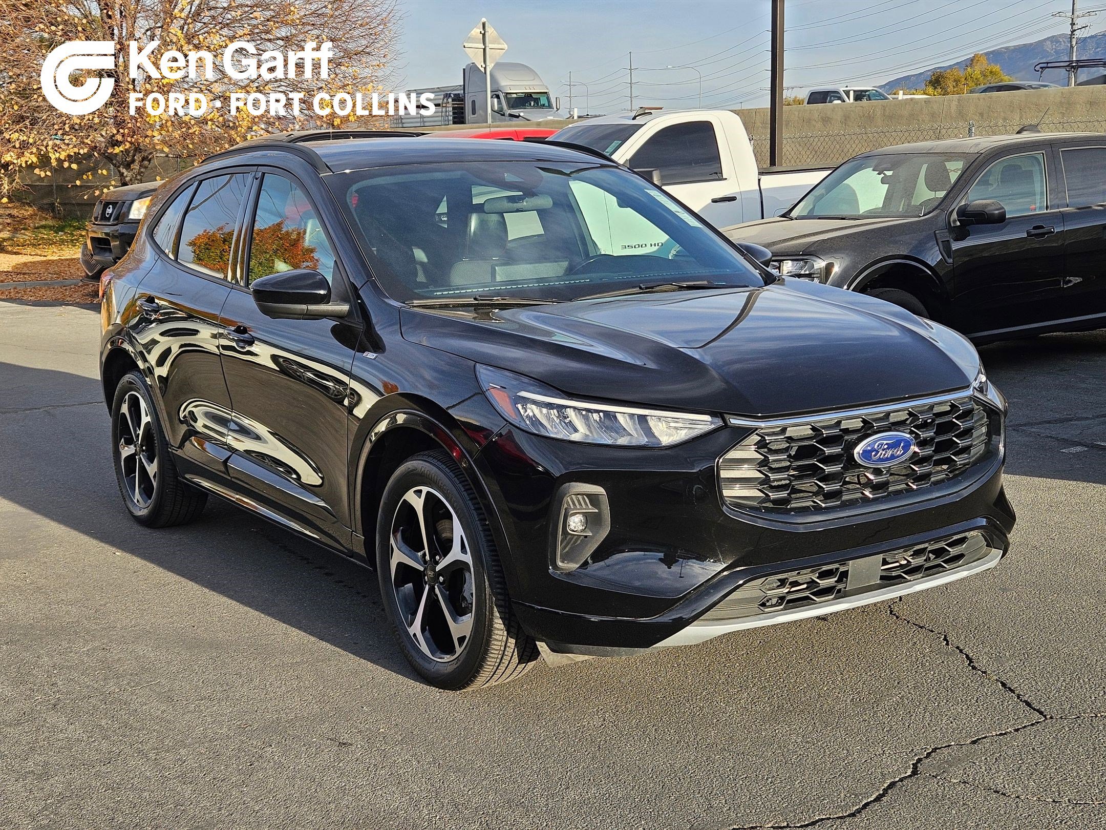 2023 Ford Escape ST-Line Select