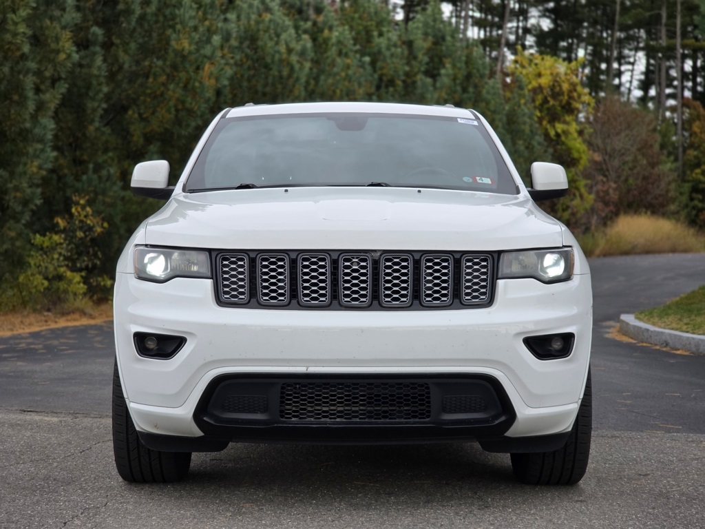 Used 2018 Jeep Grand Cherokee Altitude with VIN 1C4RJFAG8JC377727 for sale in Nashua, NH