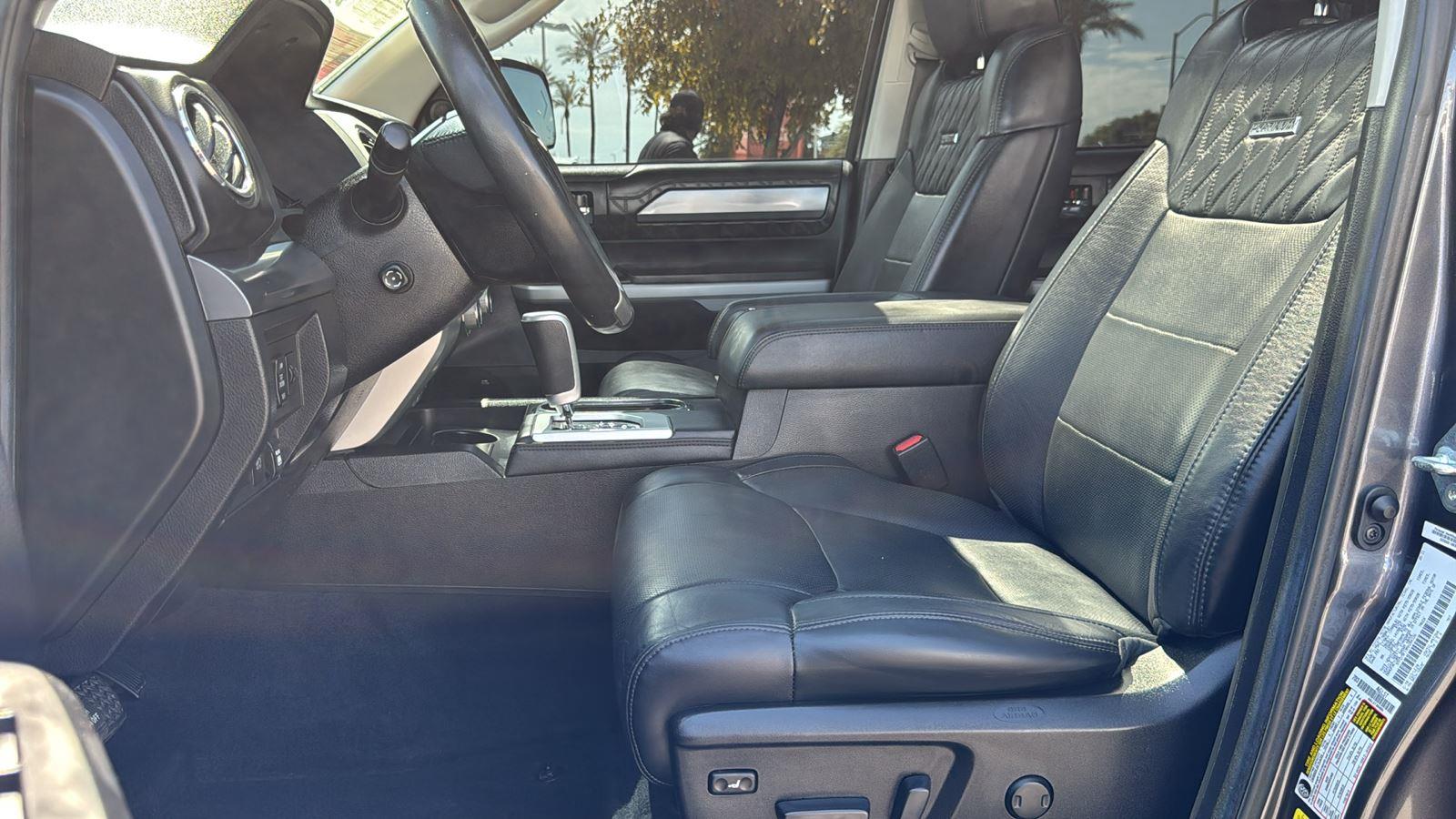 2021 Toyota Tundra Platinum CrewMax photo 25