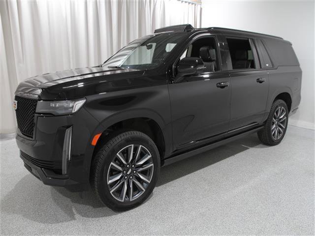 2022 Cadillac Escalade ESV Sport photo 3